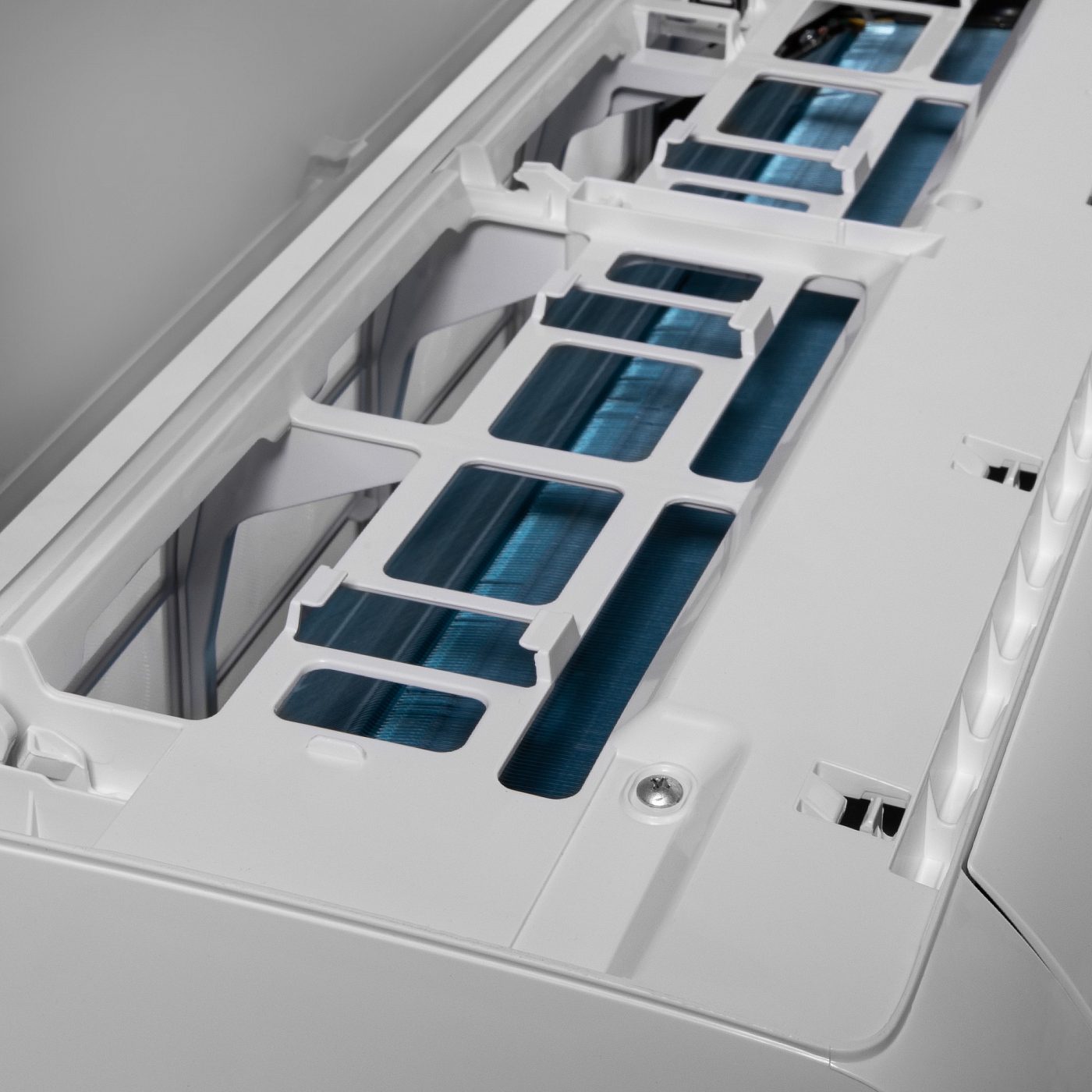 Настенный инверторный кондиционер Royal Thermo RTMI-09HN1 серия Milano DC